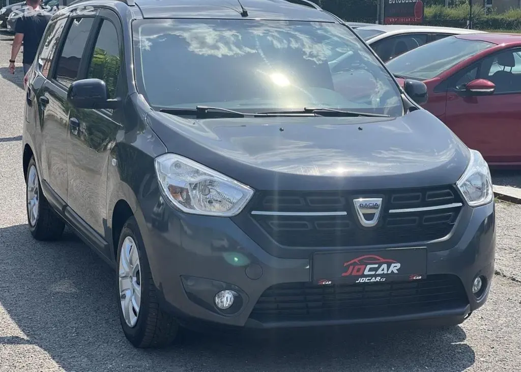 Dacia Lodgy 1.6SCe LPG TAŽNÉ PŮVOD ČR manuální - fotka 3