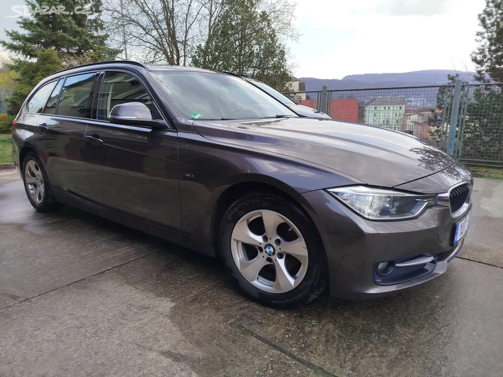 BMW 320 d, F31 sport line, 120 Kw - fotka 6