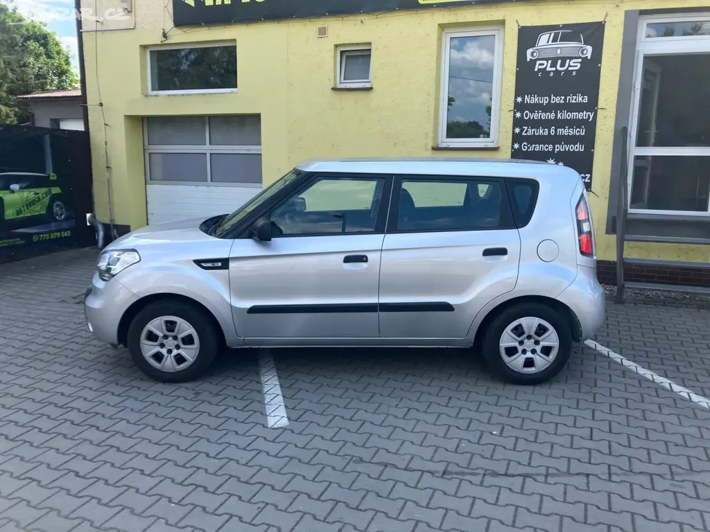 Kia Soul 1,6i (93kW) *KLIMATIZACE* - fotka 6