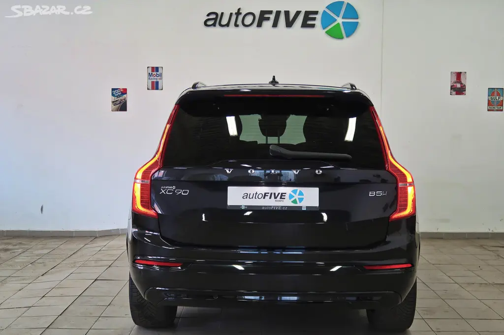 Volvo XC90, B5 AWD 183kW,R-DESIGN,ZÁRUKA - fotka 4