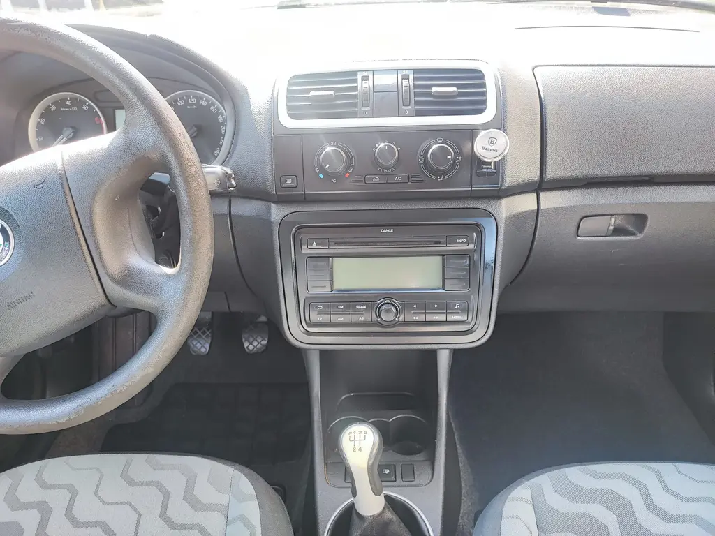 Škoda Roomster 1,4i 63kW, r.v.09, KLIMA, STK 6/28 - fotka 6