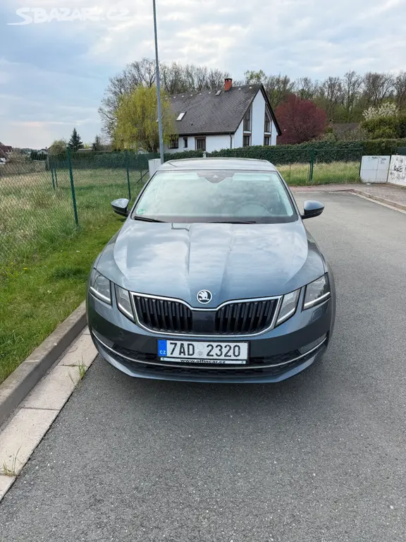 Škoda Octavia 2,0 TDI - fotka 3