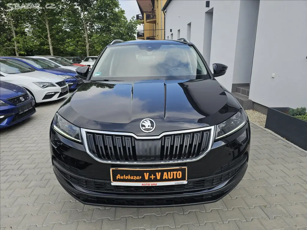 Škoda Karoq, 1,5 TSi 110 KW DSG STYLE+ KŮŽE - fotka 2