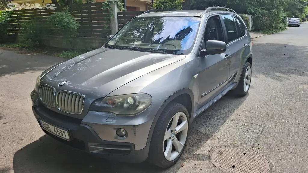 BMW X5, JAKO NOVÉ max.výbava 20ALU