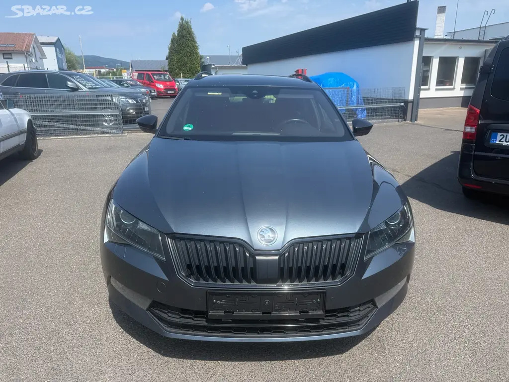 Škoda Superb 3 kombi 2.0 TDI 140 KW DSG SPORTLINE - fotka 3
