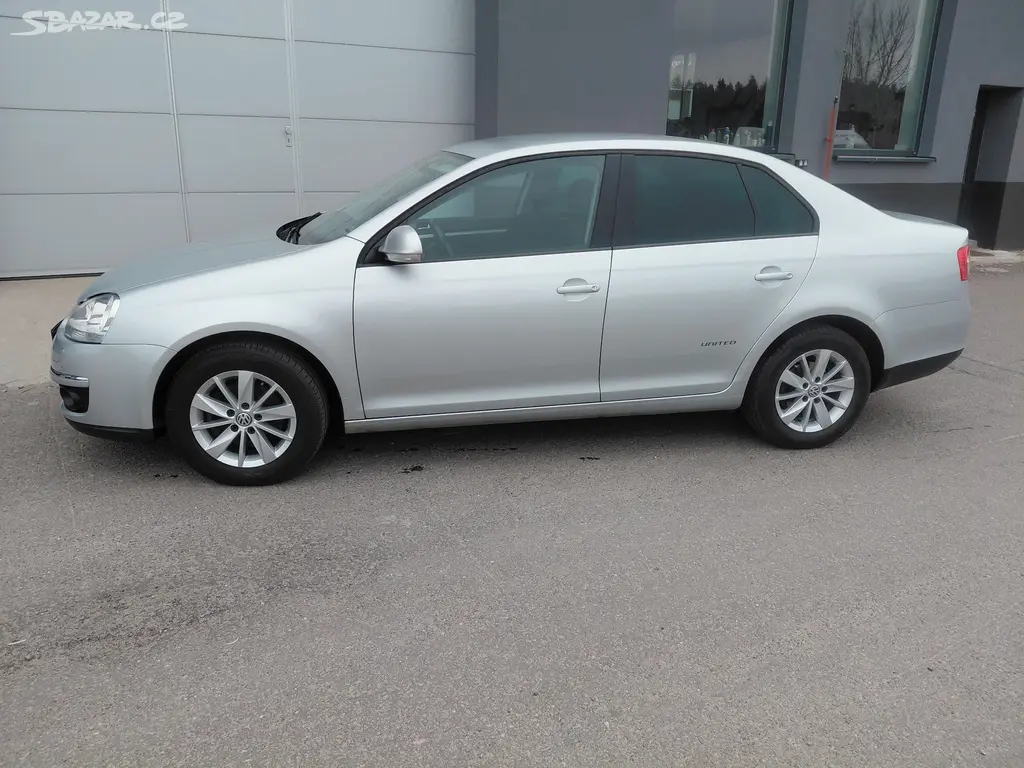 VW JETTA 1.4 TSi, r.10 160000km-DOLOŽENO VÝBAVA - fotka 2