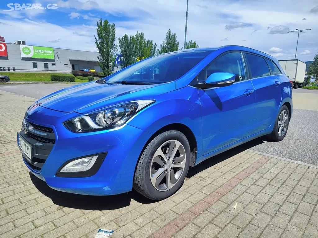 Hyundai i 30 kombi - fotka 2