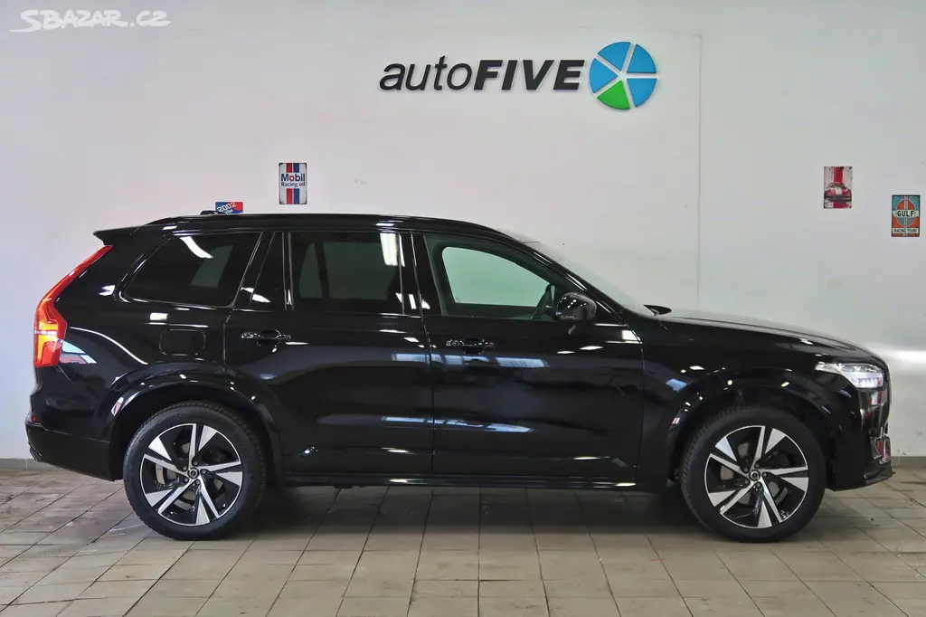 Volvo XC90, B5 AWD 183kW,R-DESIGN,ZÁRUKA - fotka 2