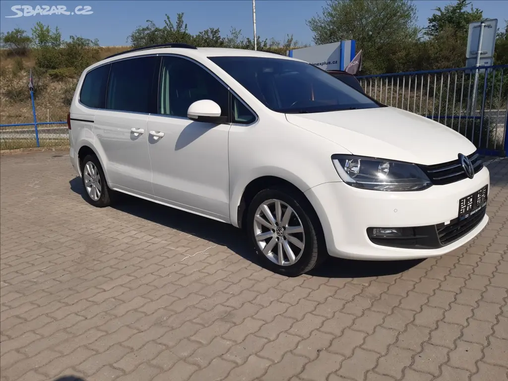 Volkswagen Sharan, 2,0 DSG NAVI KAMERA - fotka 2