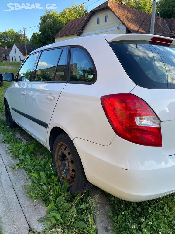 Škoda Fabia combi 1.6 TDI 66kW - fotka 3