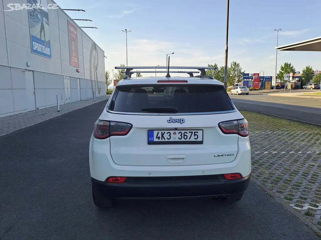 Jeep Compass, 1.4T ČR,VELMI PĚKNÉ,SERVISOVÁN - fotka 6