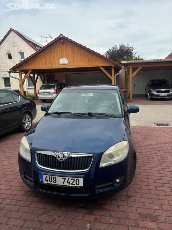 Škoda Fabia II 1.2 HTP (44 kW) 2008 - fotka 2