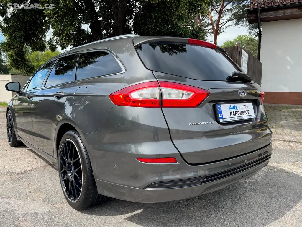 FORD MONDEO MK5 KOMBI 2.0TDCi TITANIUM FullLED - fotka 3