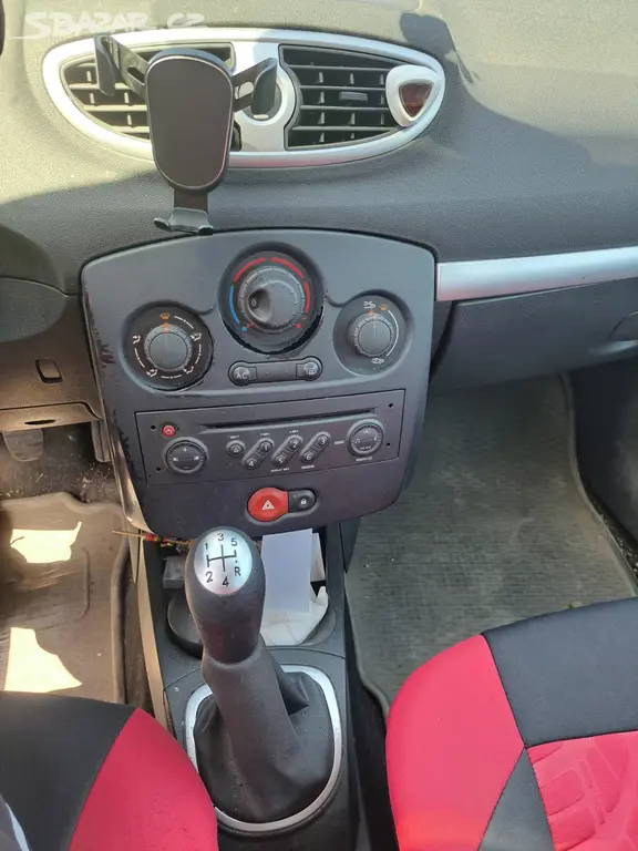 Renault Clio 3 - fotka 5