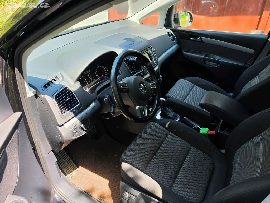 Volkswagen Sharan 2.0 TDI 103 kW DSG | MODEL 2015 - fotka 3
