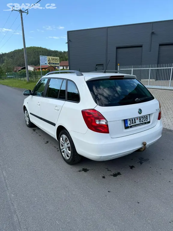 Škoda Fabia Combi 1.2 TSI 77 kW, 2012 - fotka 3