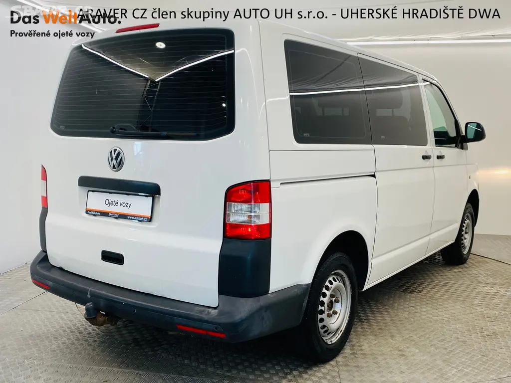 Volkswagen Transporter, 2.0 TDI 75kW 9Míst - fotka 2