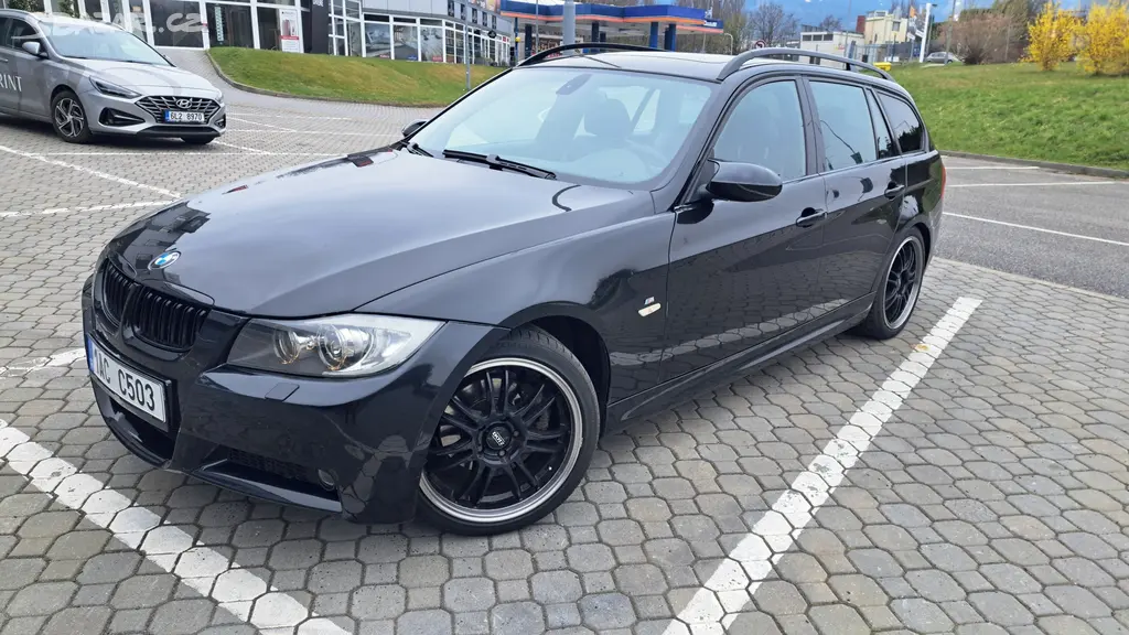 bmw e91 N52 - fotka 4