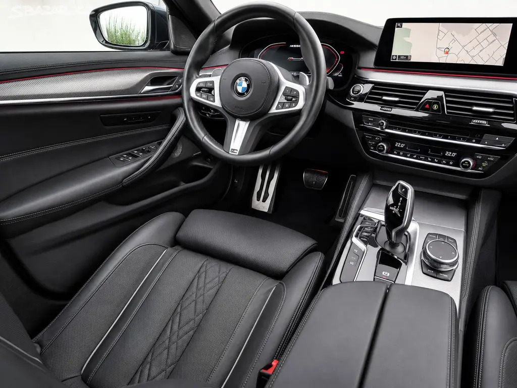 BMW Řada 5, M550d x-Drive B&W LASER PANO - fotka 4