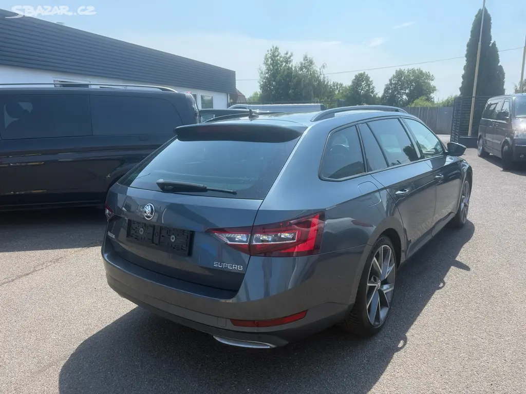 Škoda Superb 3 kombi 2.0 TDI 140 KW DSG SPORTLINE - fotka 6