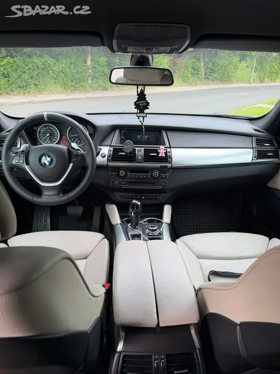 BMW X6 - fotka 6