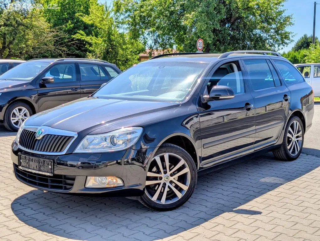 ŠKODA OCTAVIA II COMBI 1.2TSi 77kW 2013 STYLE - fotka 2