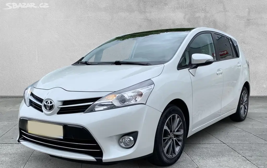 Toyota Verso 1,8i COMFORT benzín 108kw