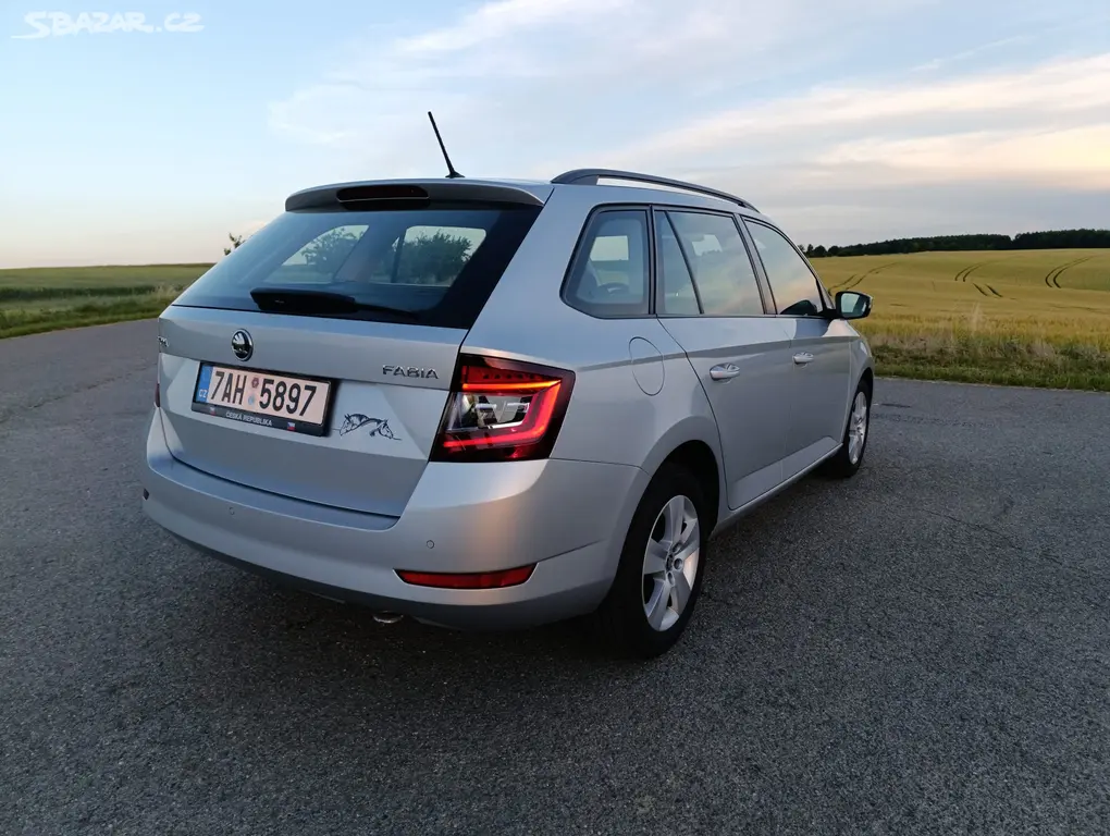 ŠKODA FABIA III COMBI 1.0 TSI 81KW STYLE - fotka 5