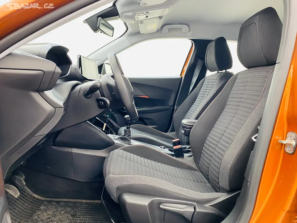 Peugeot 2008, 1.5 BlueHDi 81Kw - fotka 5