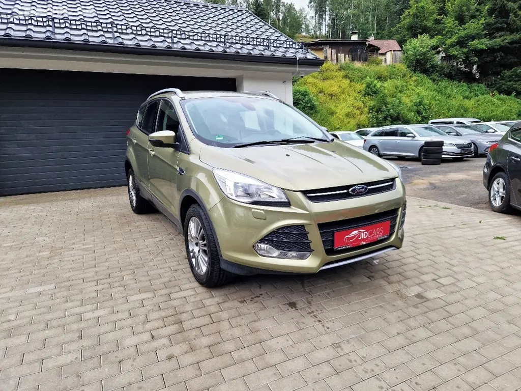 Ford Kuga, 1.6 (110 kW) Sport,plný servis