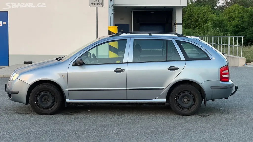 Škoda Fabia 1.4 MPi - fotka 5