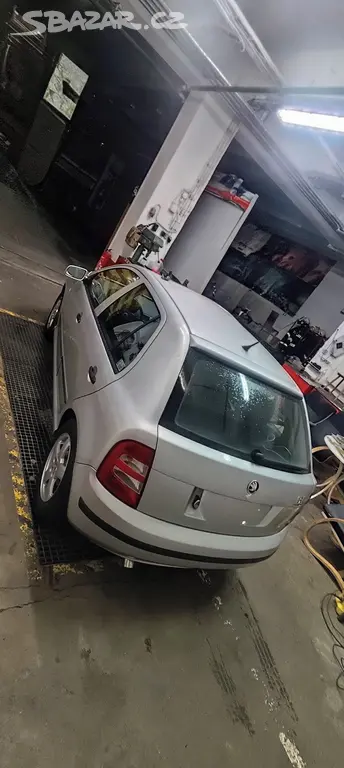 Škoda Fabia 1.4 16V MPI s LPG - fotka 4