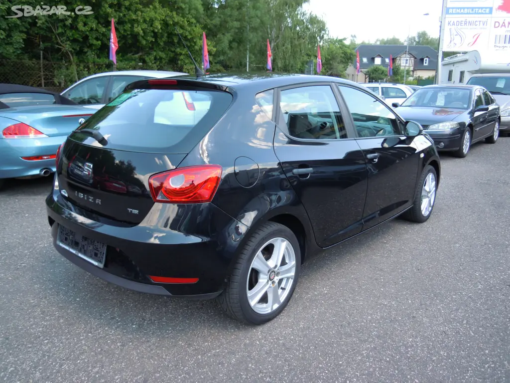 Seat Ibiza 1.2TSi 66kw(90hp) r.v. 8/2015 - fotka 6
