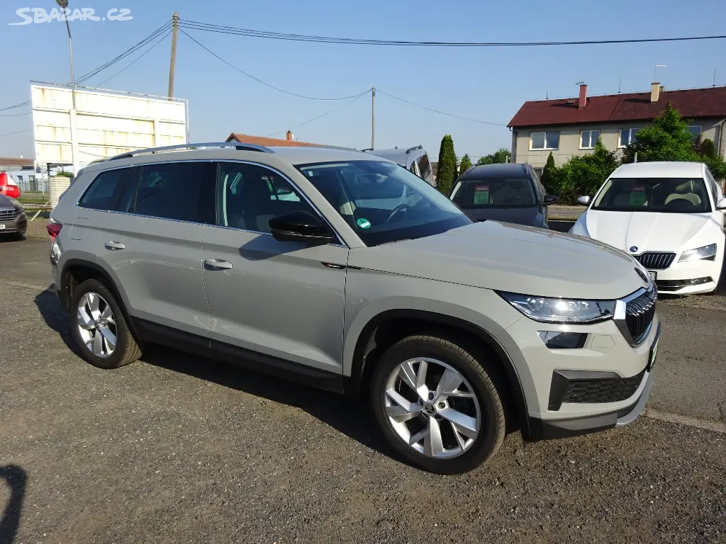 KODIAQ FC Style 1,5 TSI 110kW+DSG -2023- 1.Majitel - fotka 3