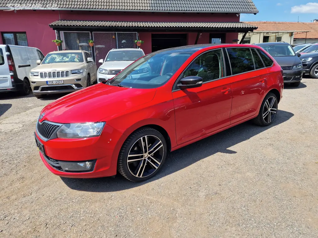 Škoda Rapid Spaceback 1.6 TDI 85KW STYLE PLUS