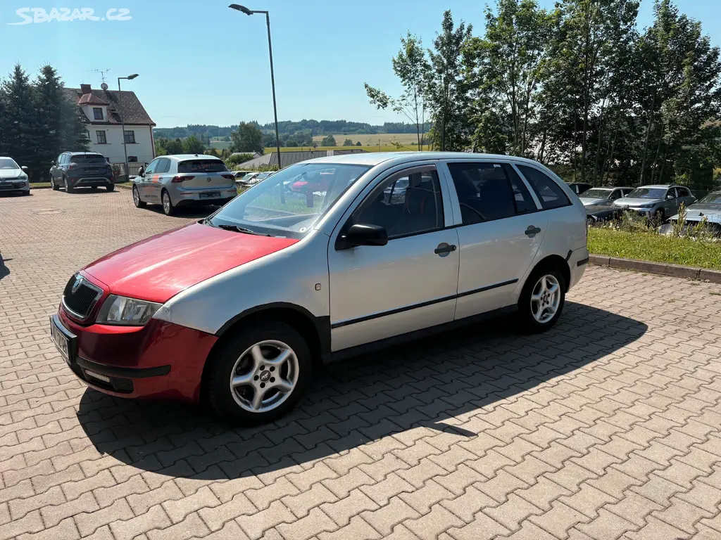 Škoda Fabia Combi 1.4 MPI (STK 07/2027) - fotka 3