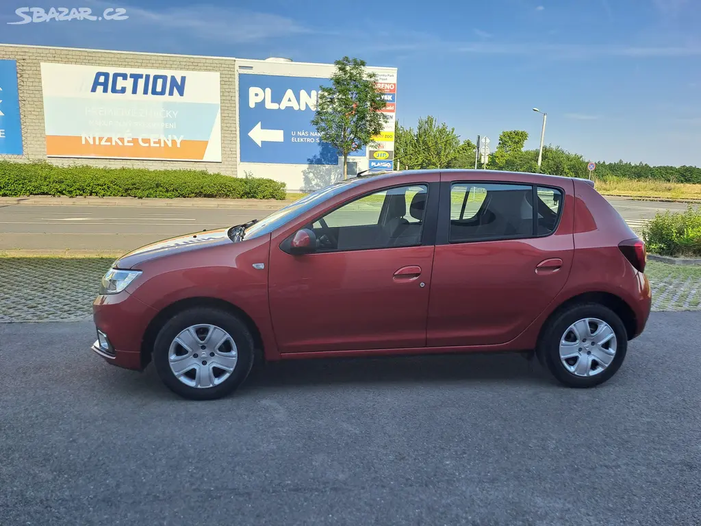 Dacia Sandero, 1.0SCE 1.MAJ POUZE 13 787KM!! - fotka 4