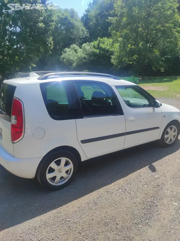 Škoda Roomster 1.2 TSI 77kw facelift - fotka 4