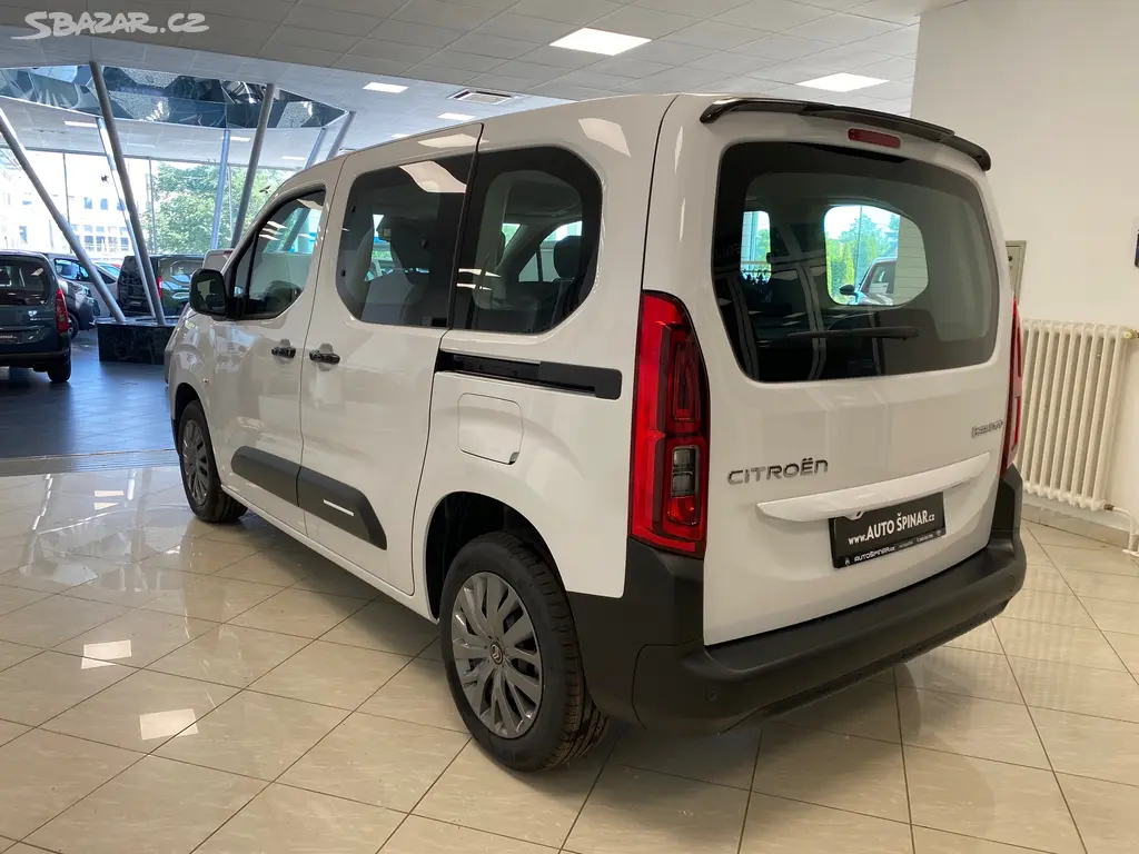 Citroën Berlingo, PLUS 1.5 Diesel 100 + Paket Zi - fotka 6