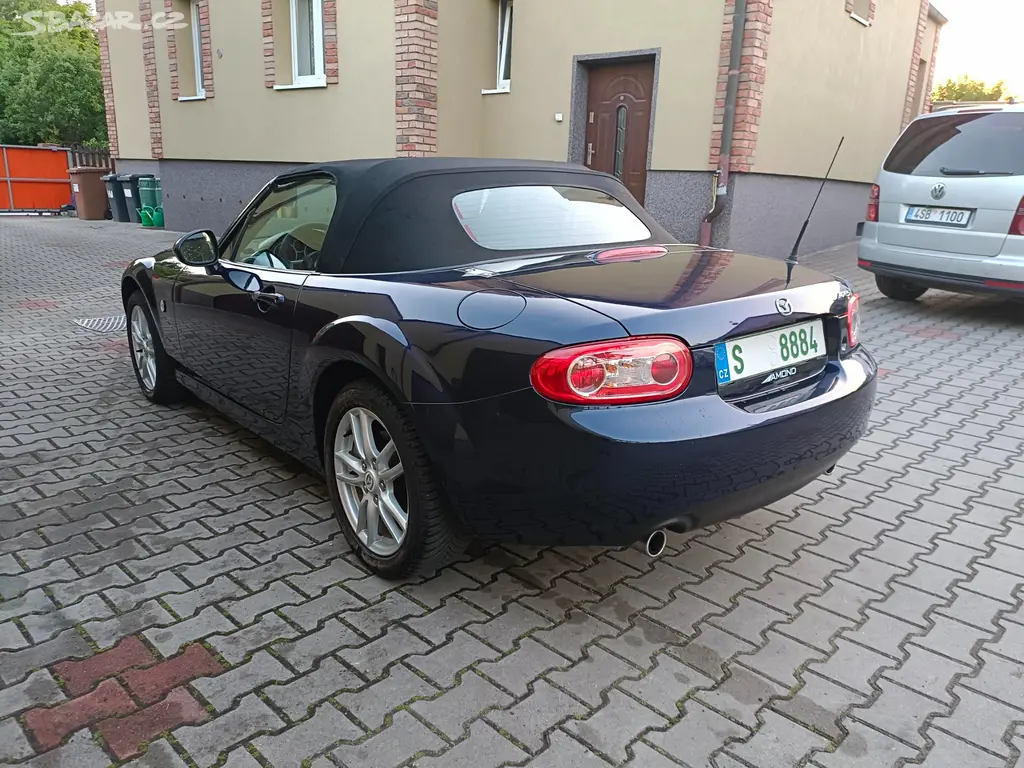 Mx-5 1.8i 93 kW Miata kabriolet Roadster - fotka 6