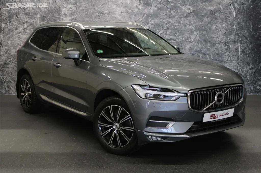Volvo XC60, 2,0 D4 AWD CZ PŮVOD - fotka 2