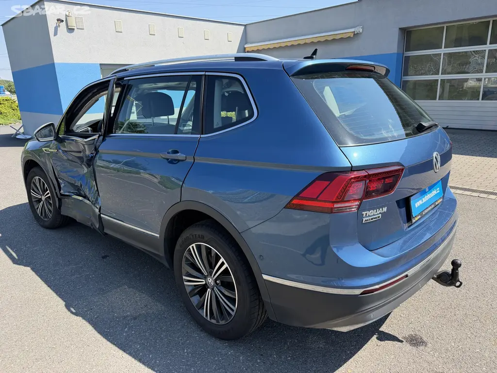 Volkswagen Tiguan Allspace, 2,0TDi 176kW 4x4 automat závěs - fotka 6