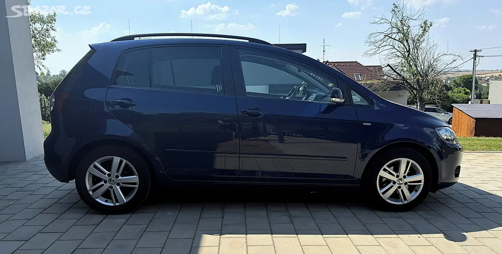VW Golf Plus 1,2TSi 63kW Autoklima,Výhřev,Alu,Temp - fotka 4