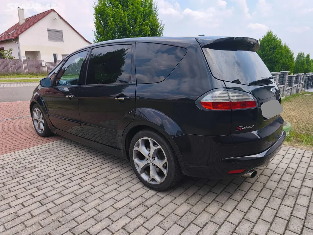 Ford S-Max Titanium S - fotka 2