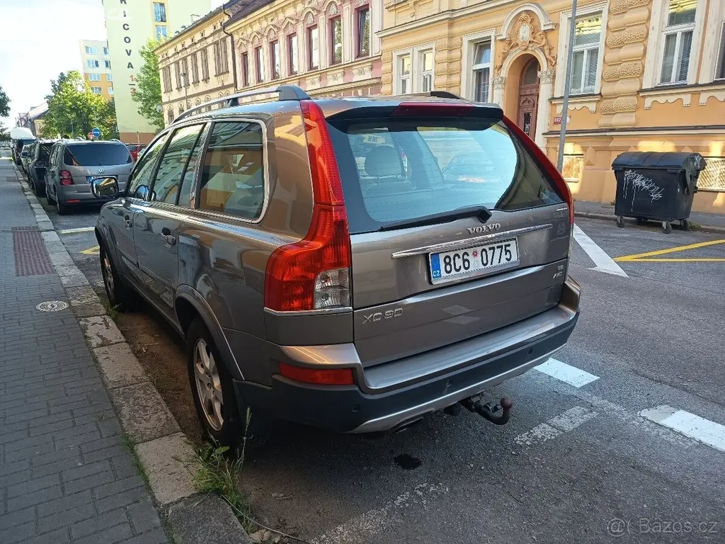 Volvo XC90 3,2 l AWD exucutive LPG - fotka 6