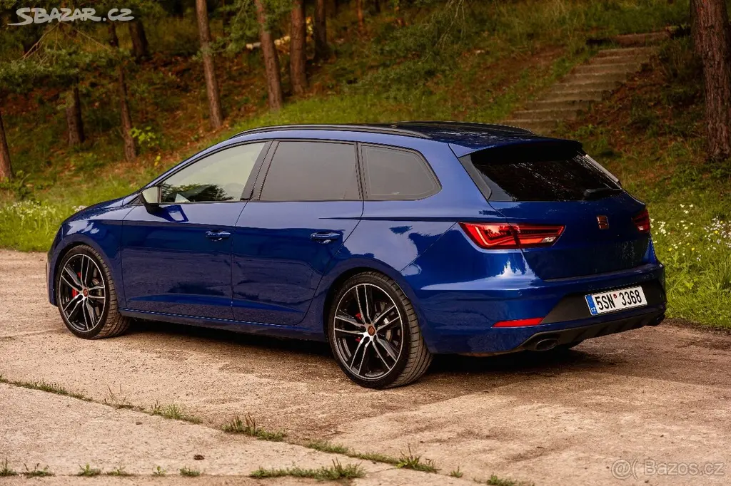Seat Leon Cupra, 2.0 TSI 221kW DSG 4Drive - fotka 4