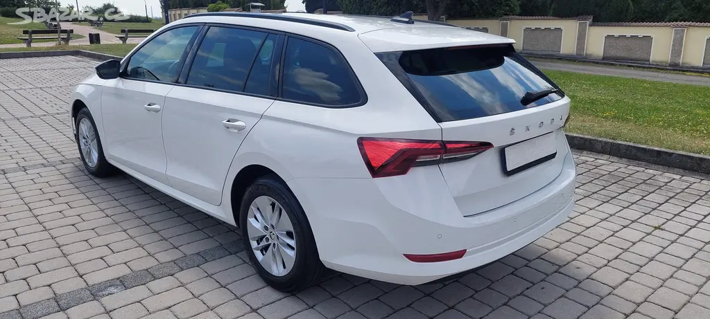 Oct.Com.IV.2,0 TDi(85 kW)Ambi+97tis.km,r.22(-DPH!) - fotka 4
