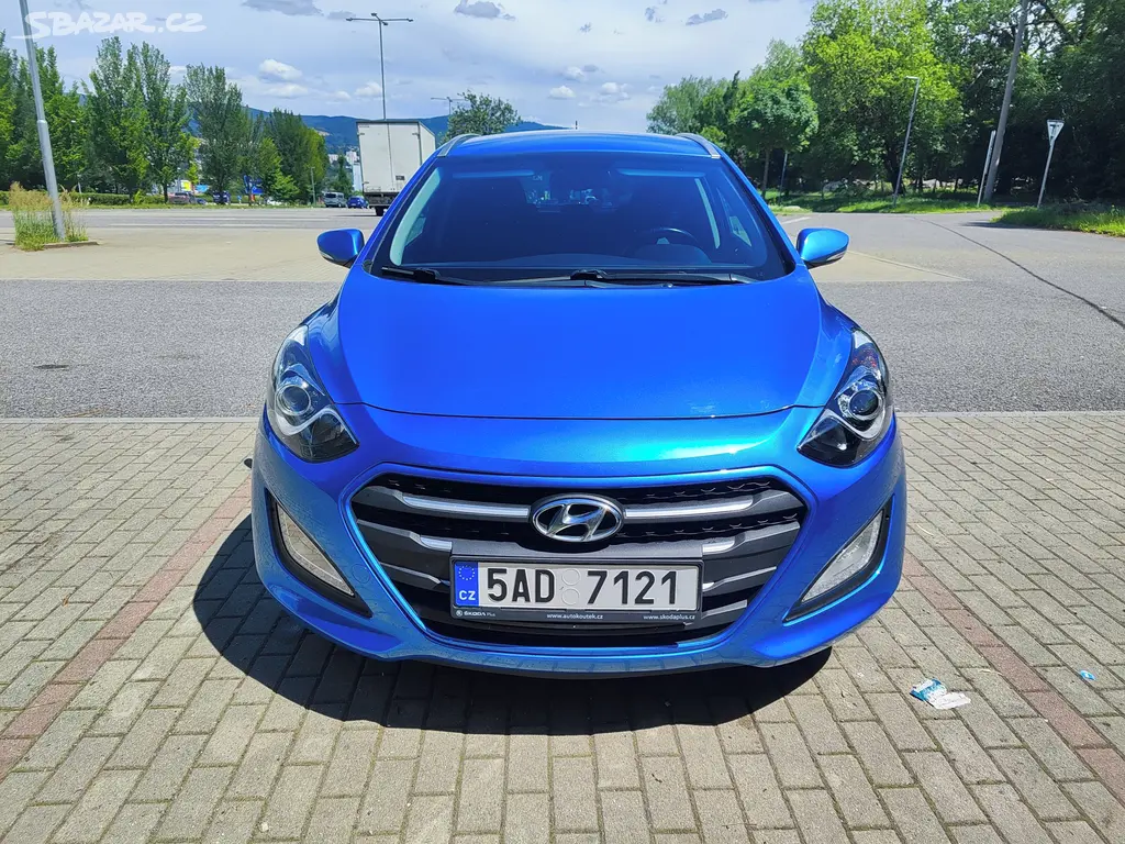 Hyundai i 30 kombi - fotka 3