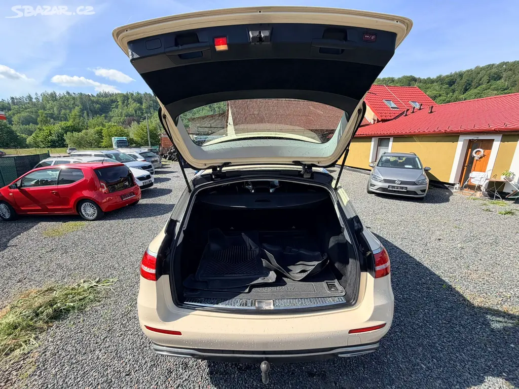 Mercedes E200 cdi Kombi Top výbava - fotka 5