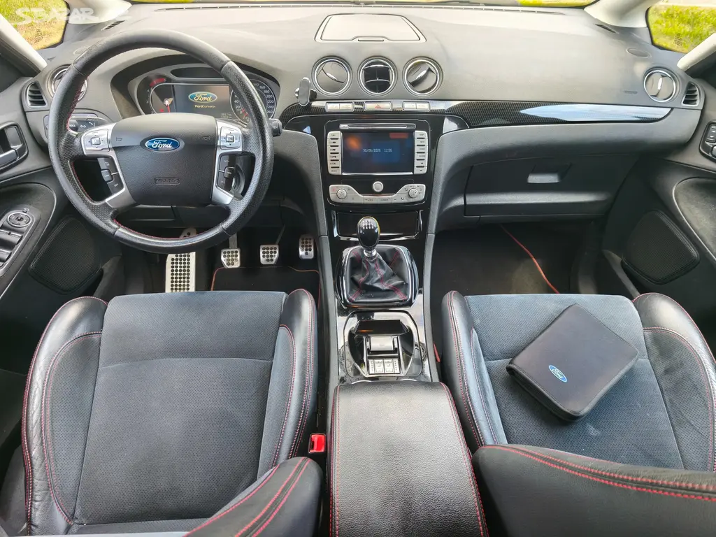 Ford S-Max Titanium S - fotka 3